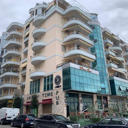 Tony Apartment Вльора Екстер'єр фото