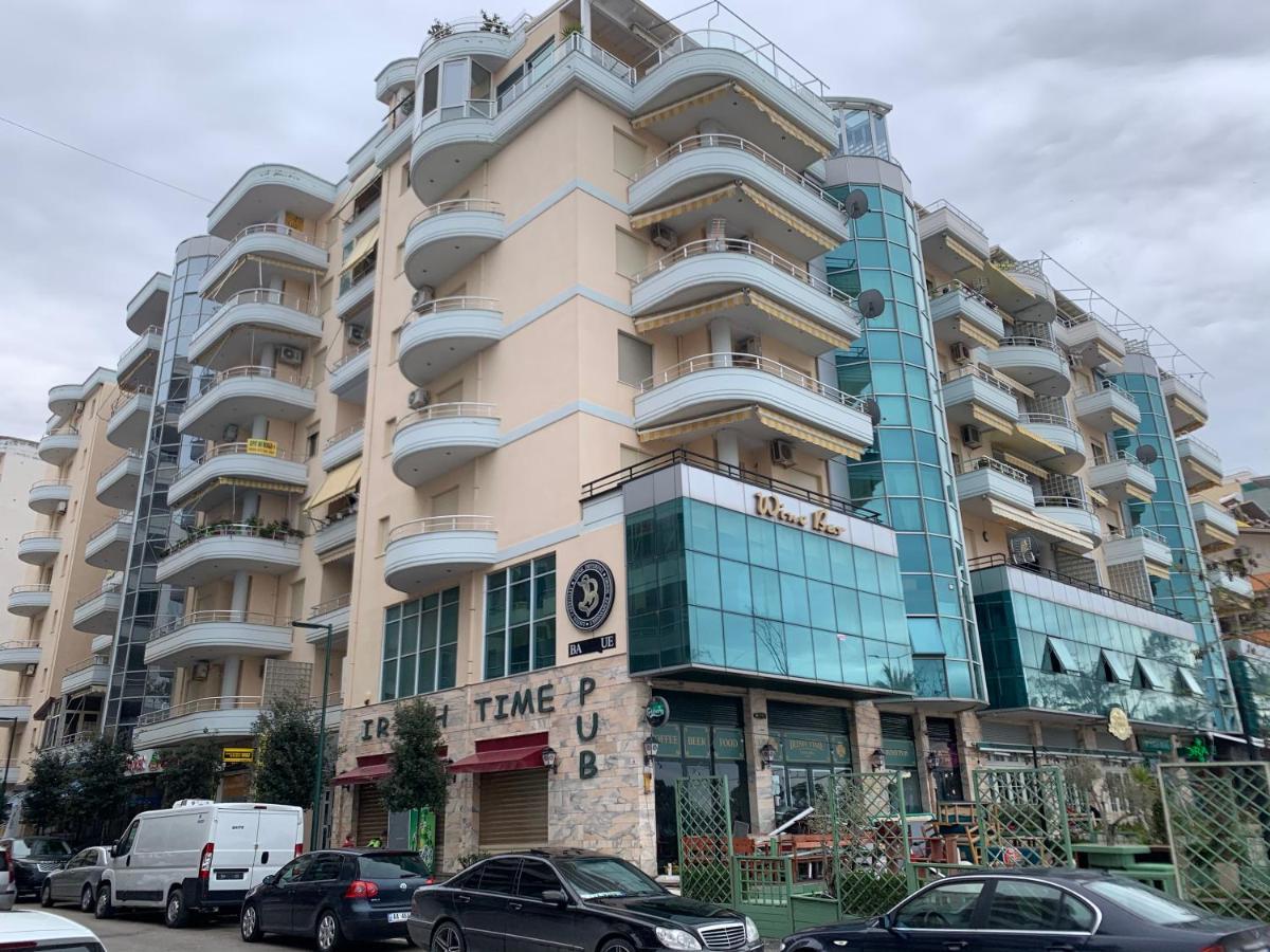 Tony Apartment Вльора Екстер'єр фото